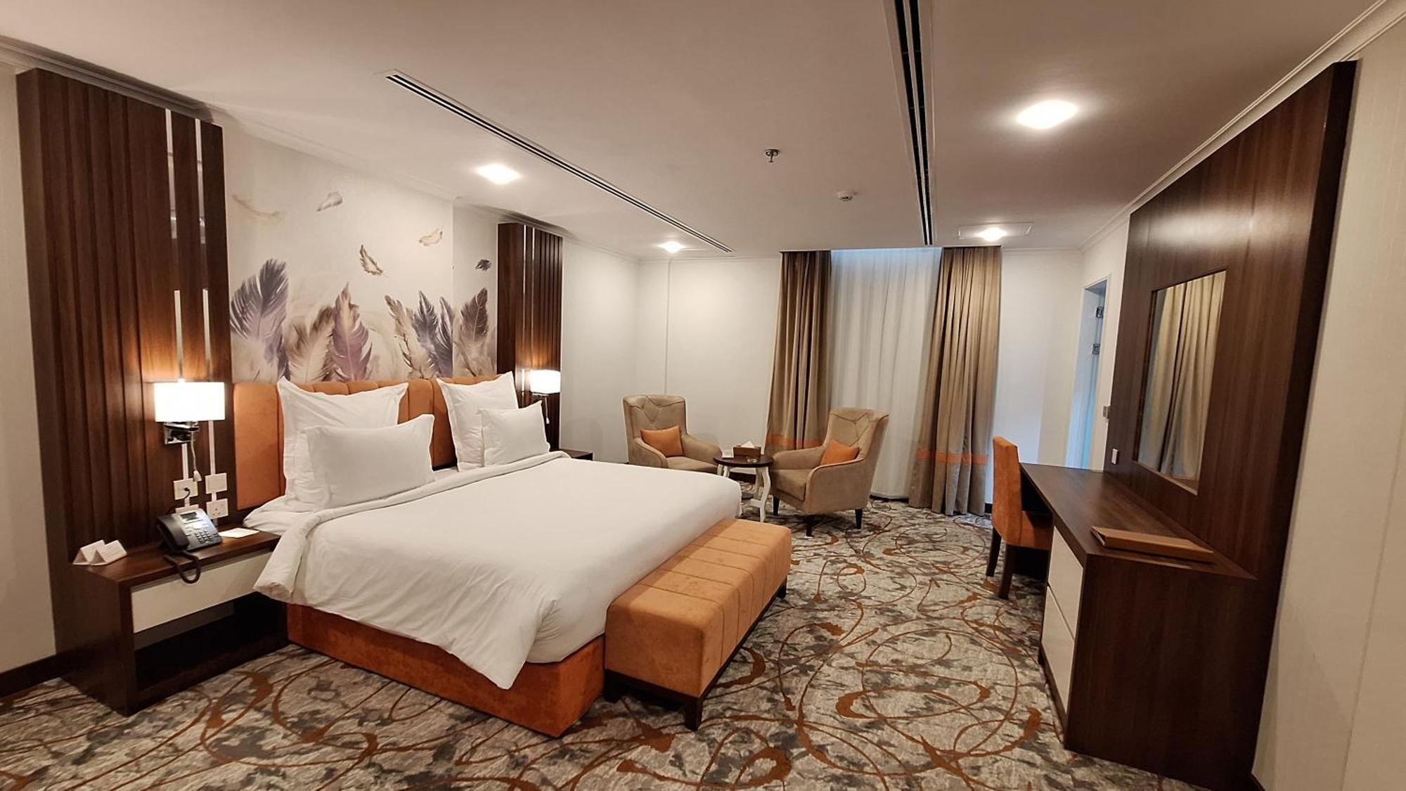 Ḩafar al Bāţin Tulip Plaza By Lpc Hotels & Resorts מראה חיצוני תמונה