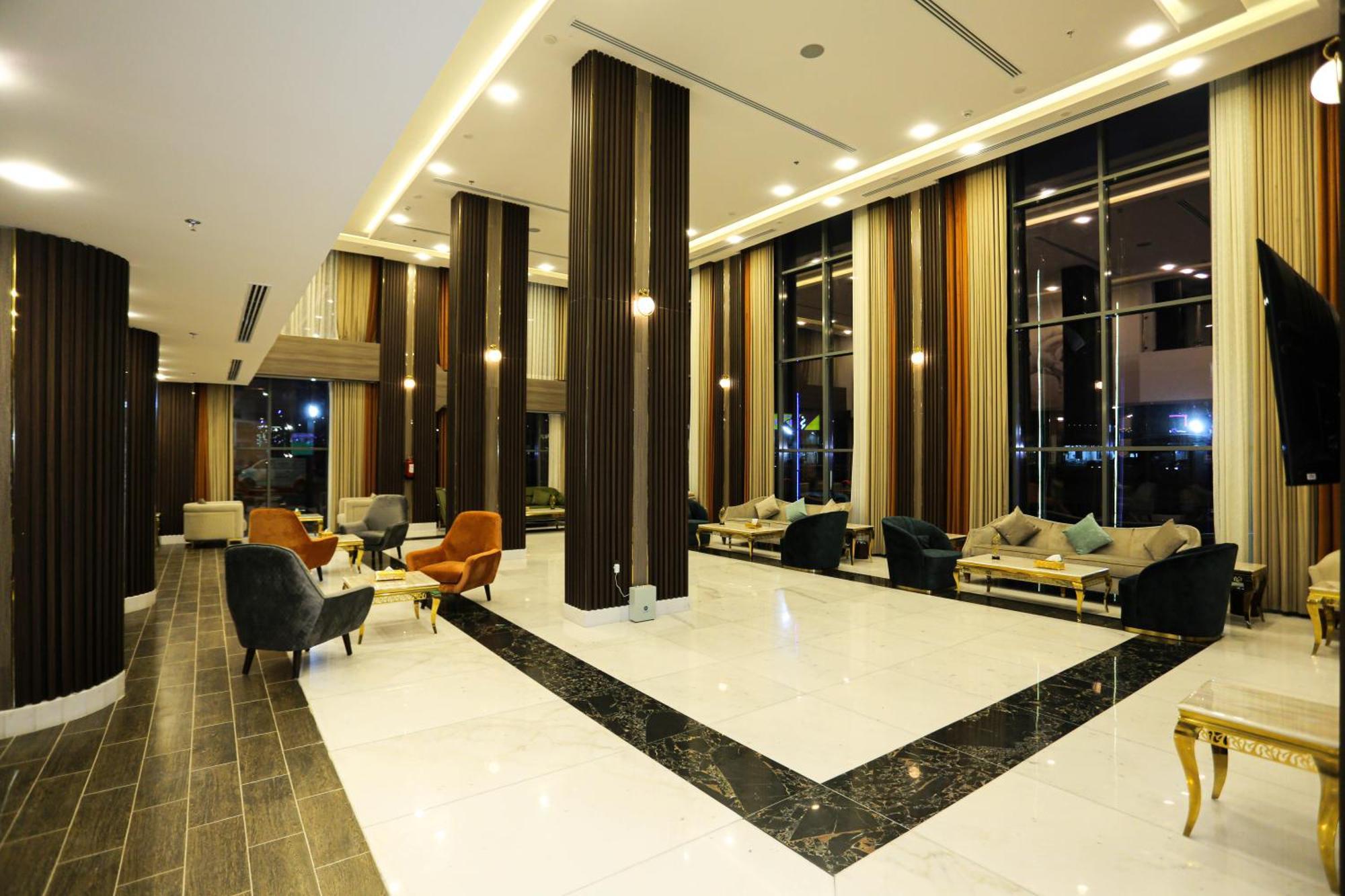 Ḩafar al Bāţin Tulip Plaza By Lpc Hotels & Resorts מראה חיצוני תמונה